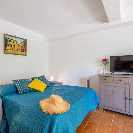 Les Coralines-3 By Interhome * Sainte-Maxime