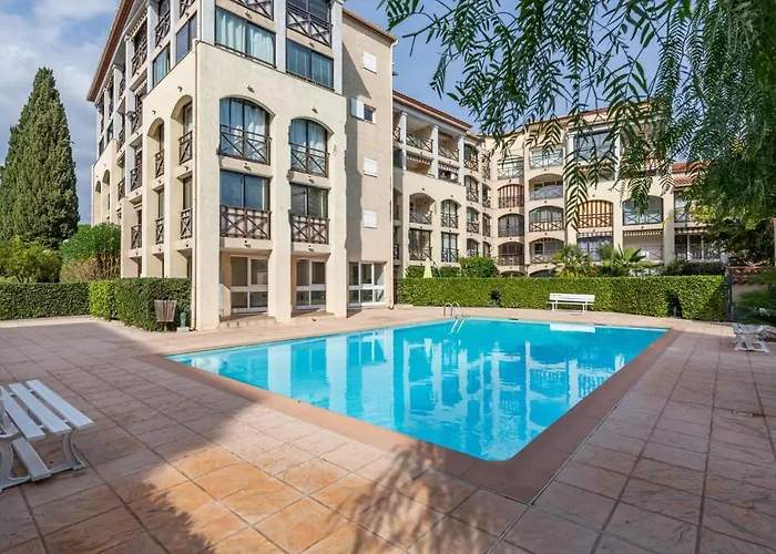 Les Coralines-3 By Interhome Lejlighed