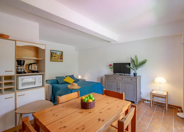 Les Coralines-3 By Interhome Lejlighed *